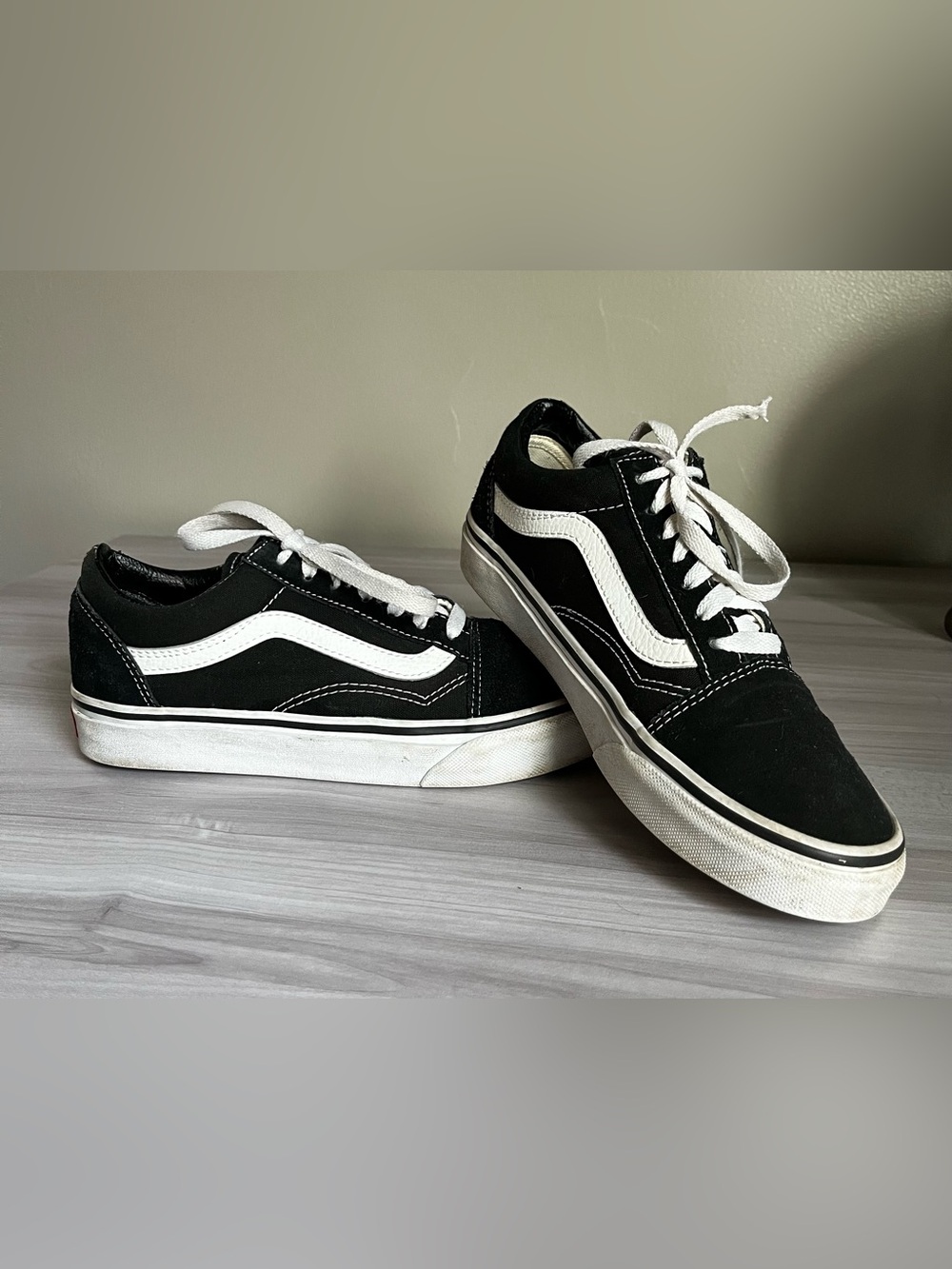 Vans Black and White Low-Top Skate Shoe - Canvas and Suede- Size 7